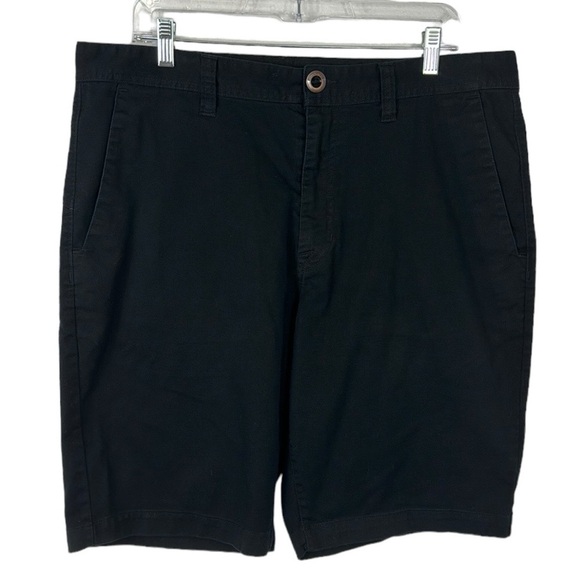 Volcom Men's 36 True To This Twill Shorts Black EUC Flat Front Inseam 9.75" - Picture 2 of 13